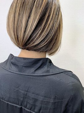 フリックヘアサロン 梅田茶屋町2号店(FLICK HAIR SALON) ボブ/ブリーチ/ハイライト/イルミナカラー