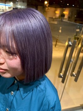 クレヨン ケース(Crayon case) 高発色パープルカラーワンカール美シルエット小顔ボブ