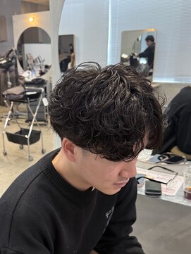 リラクオーレメンズ(LIRA CUORE men's) シャドウパーマ/メンズ縮毛矯正/毛流れセンターパート