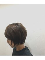 キャラ 池袋本店(CHARA) クールショートレイヤー【キャラ池袋・大西】