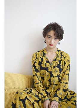 フィッツ(Fits) きれいめショートスタイル