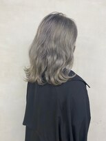 アメリ 新宿(Ameri)&nbsp;Ameri シルバーグレージュ　イルミナカラー　【新宿】