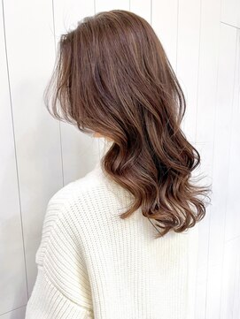 アイティーバイアルバム 松戸店(IT by ALBUM) ハイライトチョコレートブラウン_くびれヘア_ba321222