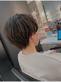 ショートレイヤー/ハンサムショート/丸みショート/大人かわいい
