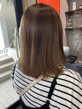 クルー(CREW) ピンクミルクティーカラー