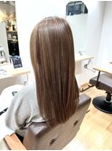 【ゲストフォト】白髪ぼかしハイライトと髪質改善カラー
