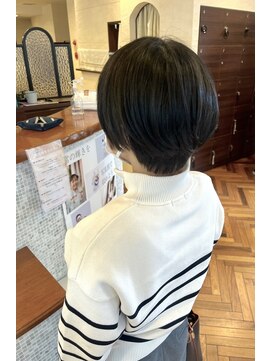 ファーレンピュアスウィート(fahren-pure-suite) ショートボブ