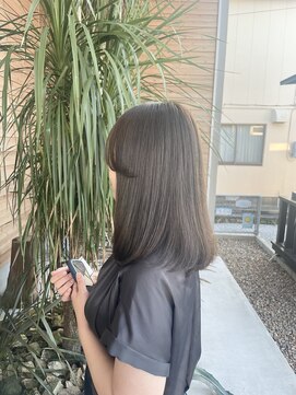 ライフイズ 磐田本店(Life is...) オリーブグレージュ/透明感カラー/顔まわりカット