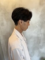 リリアーナ(LILIANA)&nbsp;ニュアンスパーマ　カルマパーマ　センターパート