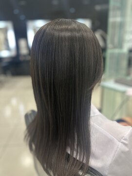 ラシュープリーム(La SUPREME) レイヤーカット