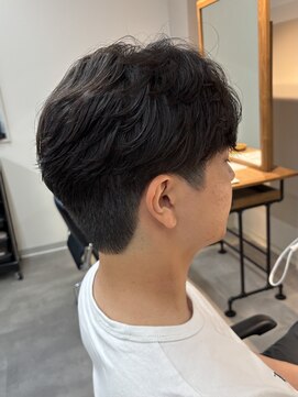 シーフ 千葉(Cyf) フェザーパーマ/ニュアンスパーマ/刈り上げセンターパート/千葉