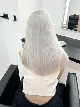 エゴ 池袋(EGO) ホワイトカラー/シルバーカラー