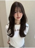 レイヤーカット×アッシュベージュ