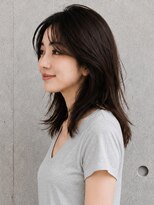 トゥルートラスト 和戸店(True Trust)&nbsp;セミロング くびれレイヤー×グレーヘアー（グレイヘアー）