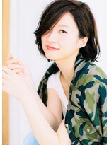 リール(Rire)&nbsp;ヌーディーベージュ×大人ボブ