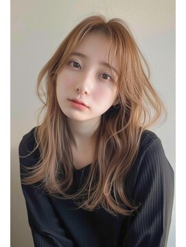 ルアナ(Luana) 抜け感ライトベージュ