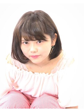 アオイ(AOI) 切りっぱなしボブ