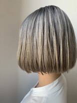 リアン(Lien)&nbsp;Lien☆ホワイティグレー×コンパクトボブ 立川