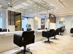 Agu hair pino 松戸店【アグ ヘアー ピノ】