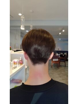 ルイラパレ(Louis La Pale) メンズ・ツーブロックカット