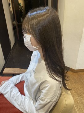 エクリ 麻布十番(equri) オリーブグレージュカラー