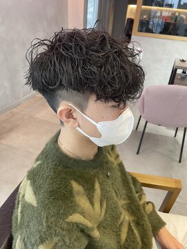 ザコーストバイネオリーブ 辻堂店(The coast by neolive) 湘南辻堂【スペインカール】