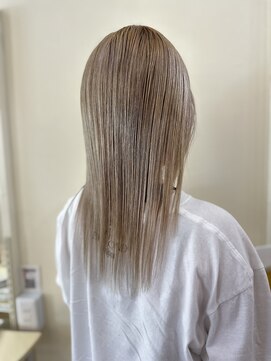 クラナ(clana) グレージュカラー