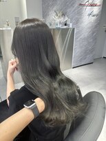 アルドーレフィエロ シンサイバシ(Ardore fiero shinsaibashi) アッシュブラック/カーキ/グレージュ【小山田繭】