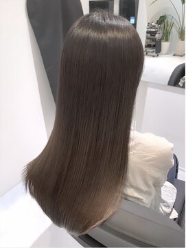 エミュスト(Emuest) 【松葉】髪質改善/髪質改善トリートメント/髪質改善