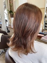 コアフィールフィス(COIFFURE fils) レイヤー外ハネスタイル ミルクティーベージュ