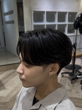 曲がる縮毛矯正専門店 バイ レイズ 名駅(曲がる縮毛矯正専門店 by RAYS) ニュアンスパーマセンターパート