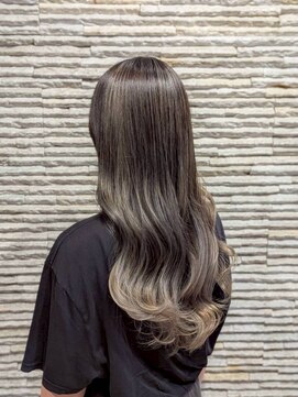 ビス フルール 日暮里店(Vis fleur) ハイライトカラー/海外風カラー