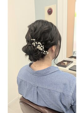 ジパングインスパイア ゆるふわシニヨン♪