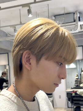 ニアバイスイ(Nia By SUI) 綿貫航太◎スモーキーミルクティー/ハイトーンカラー/ブリーチ