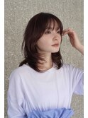 ピンクブラウン　レイヤーカット　ミディアムレイヤー