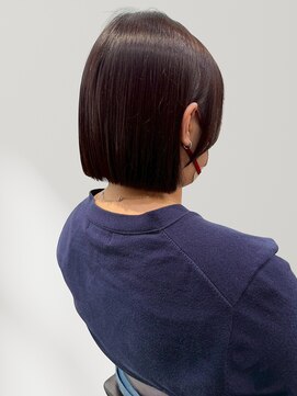 ヘアーメイク グロー(hair make grow) ショートボブ 顔周りカット レイヤーカット モカベージュ 艶髪