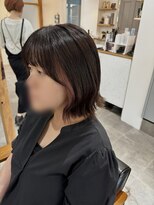 イチパーセント 横浜(1%) ワンホンレイヤー/ミルクティーブロンド/ダークブルー/横浜