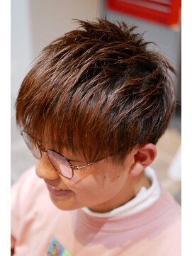 ラヴィーヘアーワークス(LAVIE hair works) 2ブロック+マッシュショート(フロント長め)