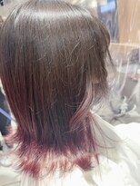 リーオオサカ(Lee Osaka)&nbsp;【Lee大阪店】 外ハネ 艶ピンク グラデーション /新出奈津樹