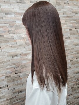 コモド ヘアー メイク(comodo hair make) サラツヤストレート