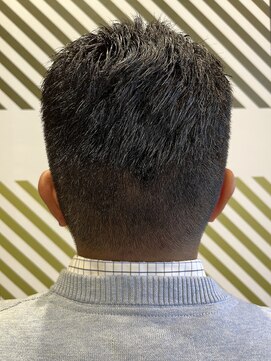 バーバーバー 千葉(BARBER-BAR) スッキリ刈り上げショート【BARBER-BAR千葉/千葉駅】