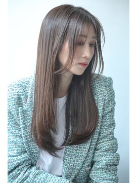 フィガロ ウメダ(FIGARO UMEDA) ナチュラルロング