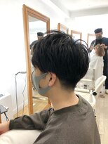 ヘッズ 本八幡店(HEADS)&nbsp;MEN'S HAIR  センターパート　サイドパート　韓国マッシュ