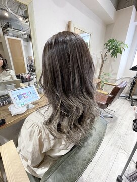 フェリア 渋谷(Feria) 【Feria 渋谷】ナチュラルバレイヤージュ☆渡邉悟