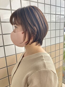 クレール グラン 富塚(clair,e gran) 丸みショートボブ