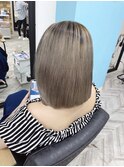 2ブリーチ バレイヤージュ グレージュ ベージュ ハイライト