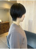 言わずもがなショートは丁寧に。/アッシュブラック