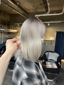 ビューティアンドトリップ クイーンズグッドプラン(Beauty&Trip QUEENS Good Plan) ホワイトカラー