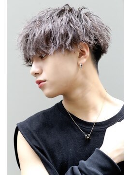 リップス レイ ギンザ(LIPPS Ray GINZA) ツイストスパイラル刈り上げ無造作マッシュ