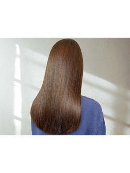 【当日割◎】大人女性のためのお悩み解決サロン◎褒められるツヤ髪に☆【カット+カラー+TR\8800～】